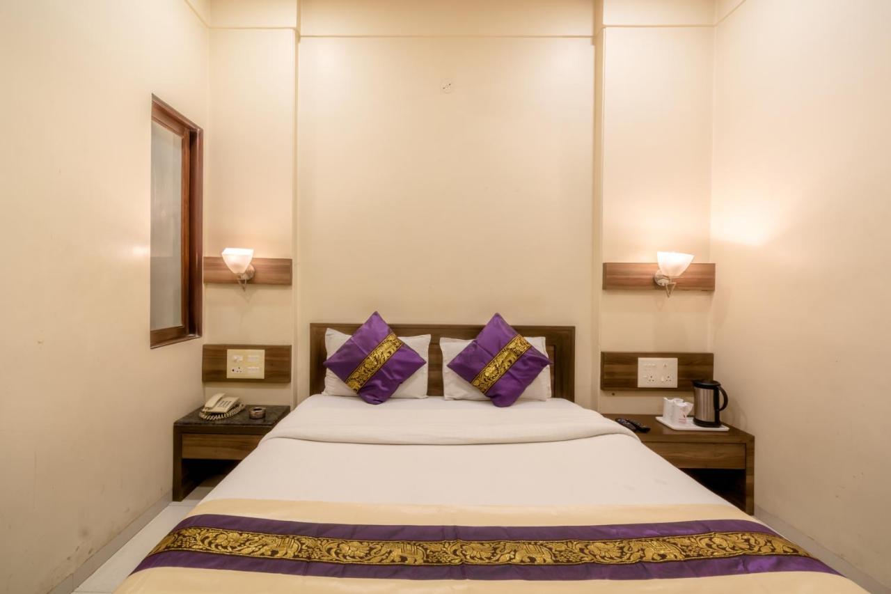 Hotel Sunday Inn Divisione di Divisione di Jaipur Esterno foto