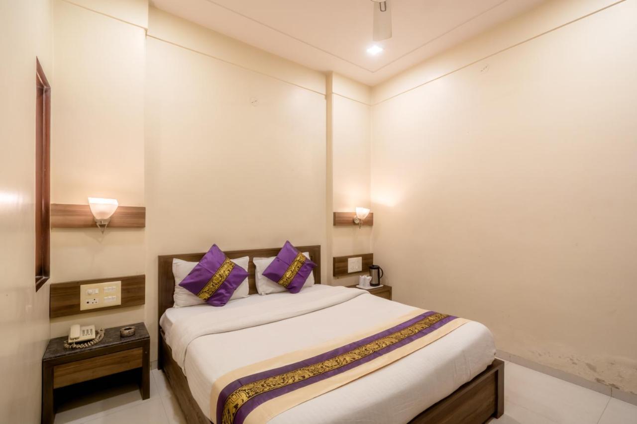 Hotel Sunday Inn Divisione di Divisione di Jaipur Esterno foto