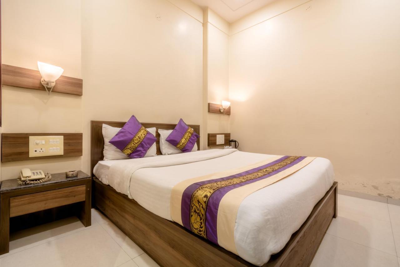 Hotel Sunday Inn Divisione di Divisione di Jaipur Esterno foto