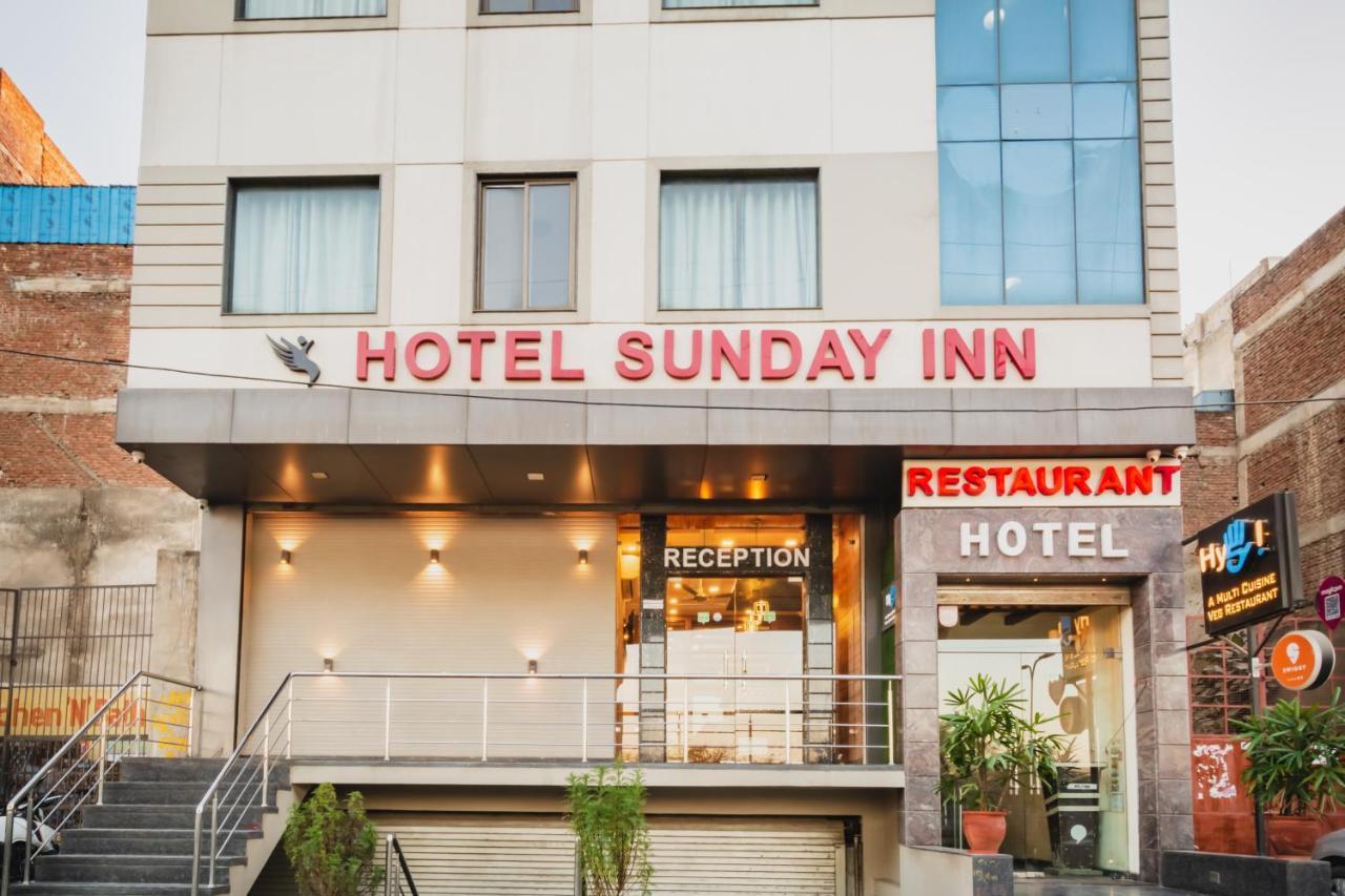 Hotel Sunday Inn Divisione di Divisione di Jaipur Esterno foto