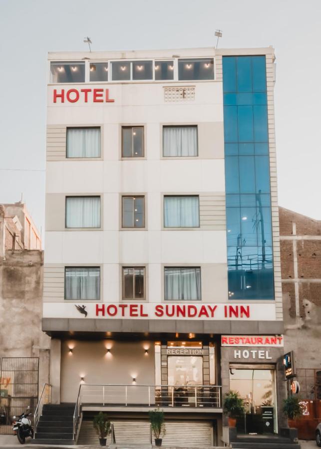 Hotel Sunday Inn Divisione di Divisione di Jaipur Esterno foto