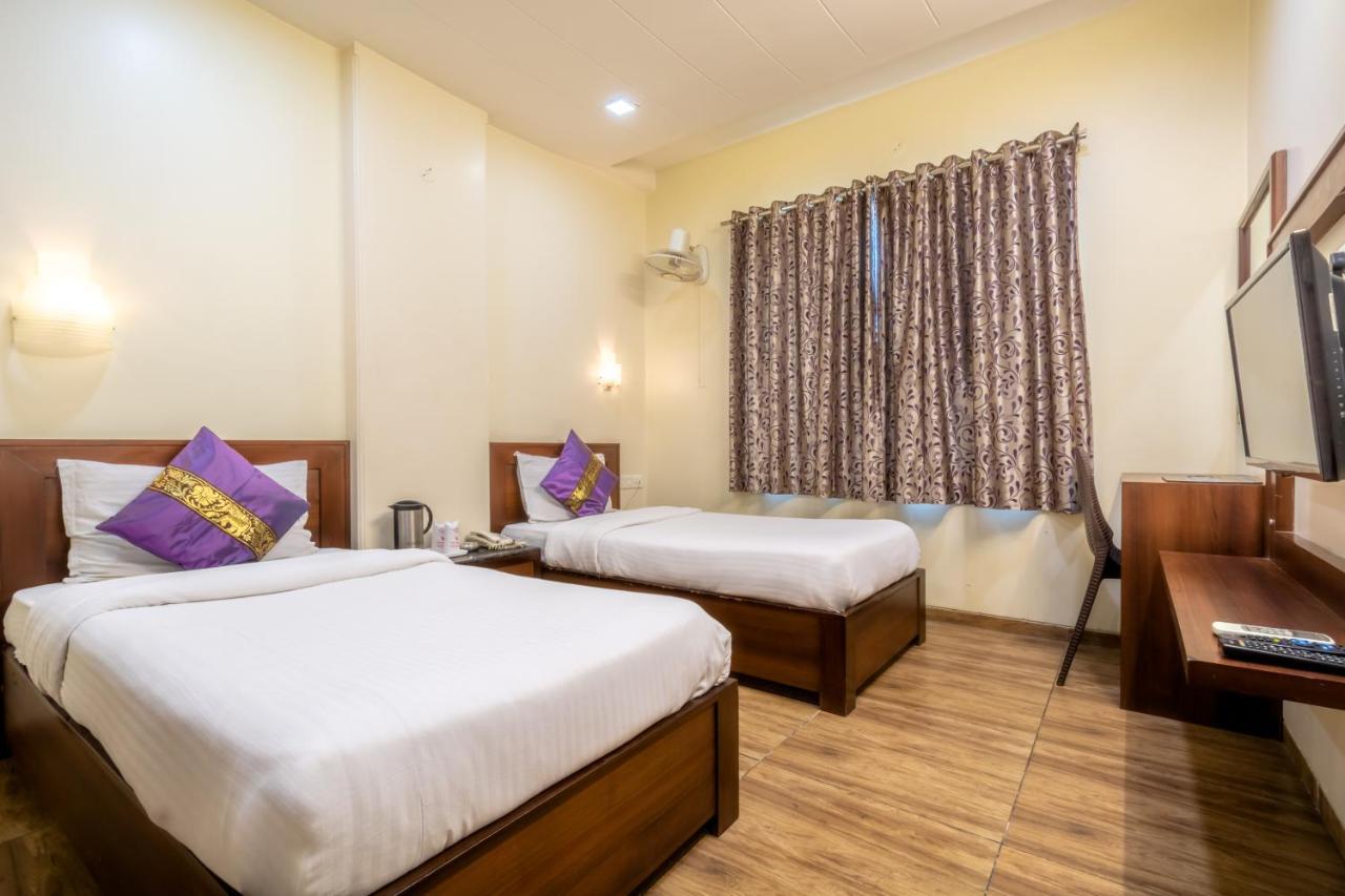 Hotel Sunday Inn Divisione di Divisione di Jaipur Esterno foto