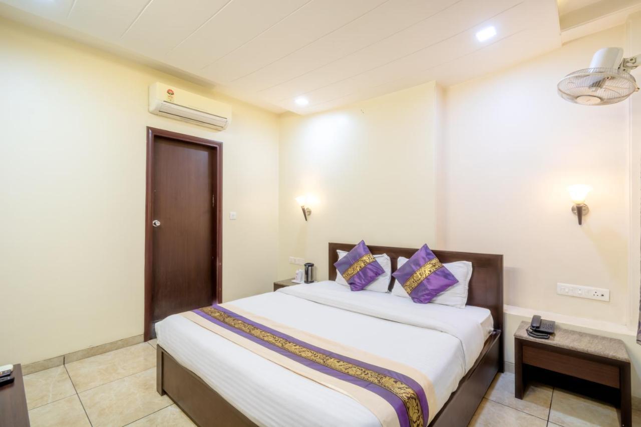 Hotel Sunday Inn Divisione di Divisione di Jaipur Esterno foto